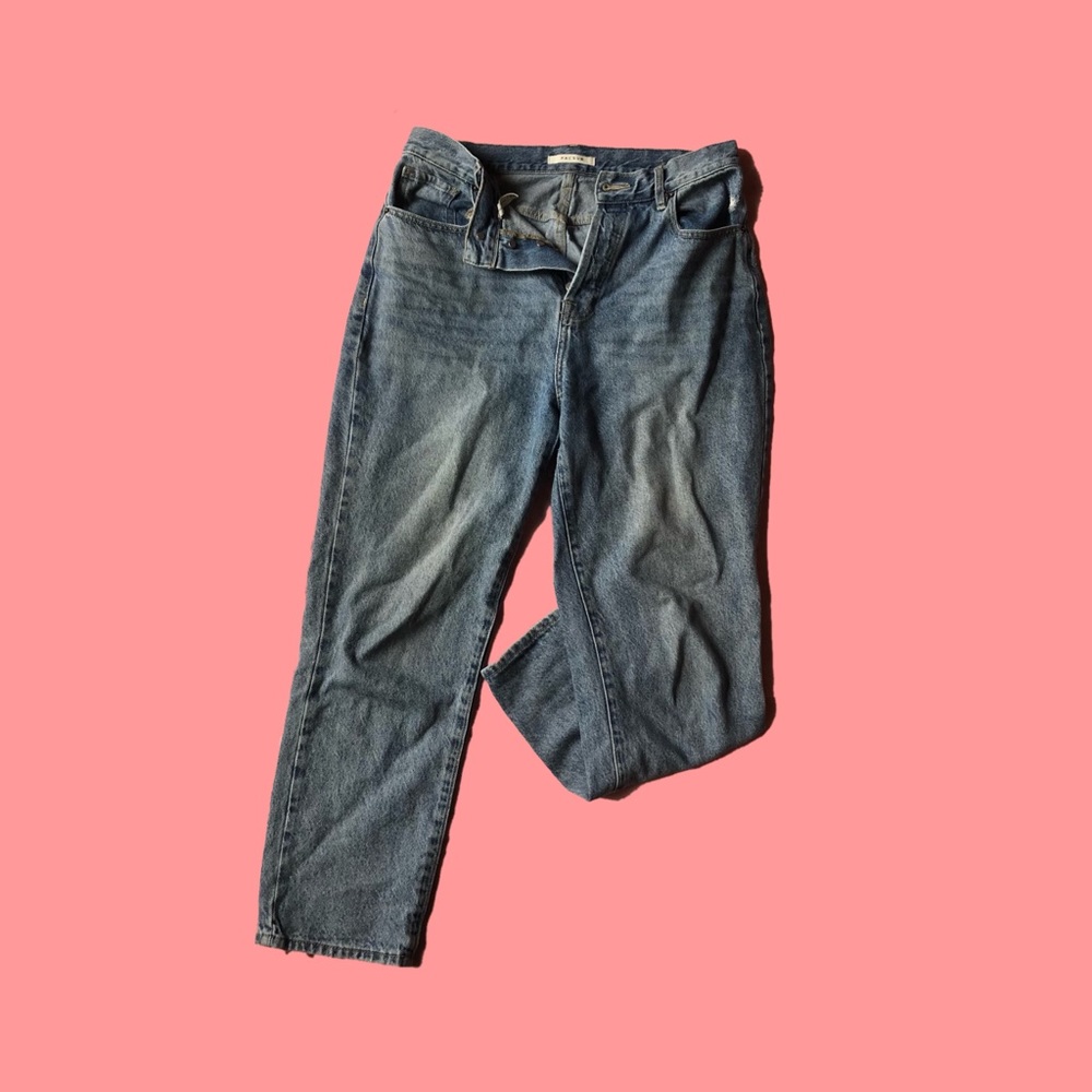 Pacsun Medium High Waisted Straight Leg Jeans